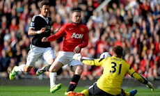 Thả "bom tiền", M.U khiến Rooney xiêu lòng