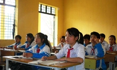 Bỗng dưng mắc “bệnh lạ”, hàng chục nữ sinh phải nghỉ học