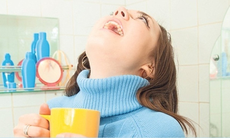 Mẹo đơn giản phòng chảy máu chân răng