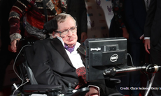 Stephen Hawking nhận lời thám hiểm vũ trụ