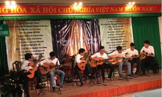 Tiếng đàn guitar & tâm hồn người bác sĩ