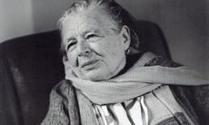 Cảo thơm lần giở: Yourcenar nghĩ gì ?