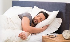 Đàn ông ngủ sớm có thể có tinh trùng khỏe mạnh hơn
