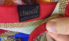 Bộ Công thương yêu cầu làm rõ vụ khăn lụa Khaisilk có mác "Made in China"