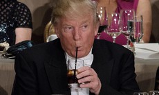 Tổng thống Mỹ Donald Trump uống 12 lon soda mỗi ngày