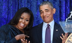 Fan hâm mộ phát cuồng khi thấy Obama tại đêm nhạc JayZ