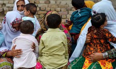 Nhiều trẻ em nhiễm HIV ở Pakistan, có thể do tái sử dụng kim tiêm