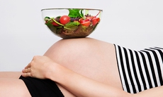 Vai trò của axit folic với phụ nữ mang thai