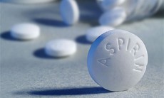 Trẻ uống thuốc aspirin có nguy cơ gì?