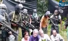 Philippines: Phiến quân Abu Sayyaf đe dọa chặt đầu con tin người Malaysia