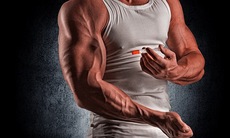 Lộ nguy hại của thuốc steroid sau cái chết của người nổi tiếng