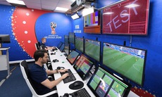 Công nghệ VAR lần đầu tiên áp dụng tại World Cup: Mới và lạ trong bóng đá thế giới