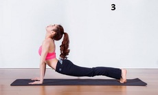 5 động tác yoga đánh bay mỡ bụng