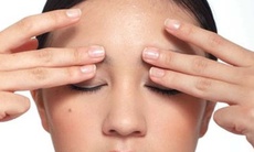 Xoa bóp dưỡng can, sáng mắt