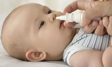 Viêm mũi họng ở trẻ em: Cẩn trọng khi dùng thuốc