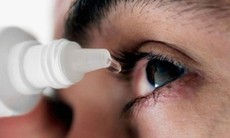 Nhận biết viêm kết mạc mùa xuân