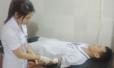 Hà Tĩnh: Thầy thuốc hiến máu cứu bệnh nhân ngay trong đêm