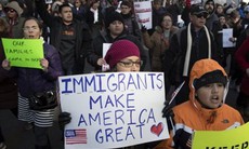 Luật nhập cư Mỹ ảnh hưởng đến quan hệ với Mexico