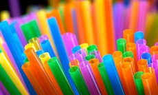 LHQ cấm sử dụng đồ nhựa dùng 1 lần tại trụ sở chính