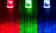 Đèn LED phát ra tia UV có thể tiêu diệt SARS-CoV-2