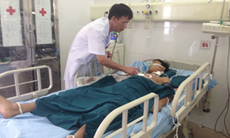 Bác sĩ hiến máu, góp tiền cứu sống bệnh nhân vỡ gan, dập phổi