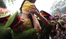 Tìm “lối rẽ” cho lễ hội