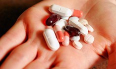 Dùng đồng thời thuốc hạ áp và giảm mỡ máu: Lợi, hại gì?