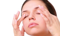 Mẹo ngăn ngừa quầng mắt thâm đen