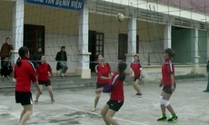 Những sân chơi “ngoài bệnh tật”