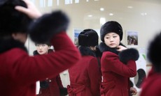 Ngắm vẻ đẹp “nguyên đai” của 230 CĐV Triều Tiên sang Hàn Quốc