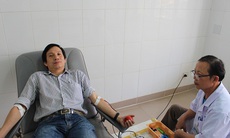 Quảng Trị: Hai thành viên Câu lạc bộ Máu hiếm hiến máu cứu người