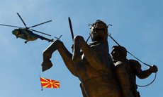 Tại sao Macedonia đổi tên nước?