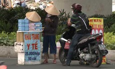 Cẩn trọng với khẩu trang y tế “vỉa hè”