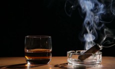 Hút thuốc và uống rượu liên quan ung thư da