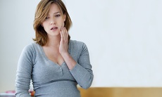 Viêm lợi khi mang thai có ảnh hưởng đến thai nhi?