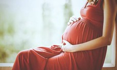 Lý do không nên mang thai lần đầu muộn