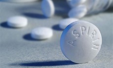 Aspirin liều thấp hàng ngày có giúp giảm nguy cơ tử vong do ung thư?