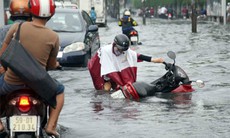 Cả nước mưa dông chấm dứt nắng nóng, nhiều nơi nguy cơ sạt lở đất