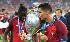 Chùm ảnh Euro 2016: Bồ Đào Nha bùng nổ đón chức vô địch đầu tiên