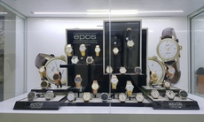 Đồng hồ nữ Diamond D món quà hoàn hảo cho 8/3 