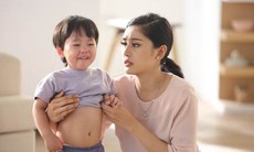 Mẹ cần biết những dấu hiệu rối loạn tiêu hóa ở trẻ em
