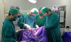 Bệnh viện tỉnh phẫu thuật thành công chấn thương sọ não cho trẻ 1 tháng tuổi