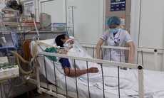 Hà Nội: Lại thêm nạn nhân tổn thương não, hôn mê sâu vì ngộ độc rượu có methanol