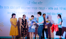 Trao tặng miễn phí 20 nghìn cuốn sách về nuôi dạy con cho cha mẹ Việtd