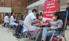 Gần 200 đơn vị máu nghĩa tình của cán bộ BHXH Việt Nam trong mùa dịch COVID-19