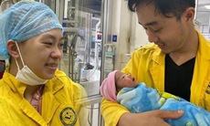 Bộ trưởng Bộ Y tế khen y bác sĩ 2 bệnh viện cứu sống mẹ, thai nhi bị tai nạn giao thông nghiêm trọng