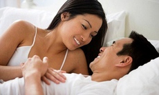 Làm sao để các ông chồng đến tuổi mãn dục vẫn luôn “nghiện vợ”?