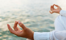 Yoga có thể làm giảm triệu chứng của rung nhĩ