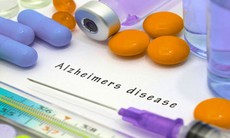 Không tự ý mua thuốc điều trị Alzheimer