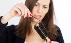 Những nguyên nhân dẫn đến tình trạng rụng tóc